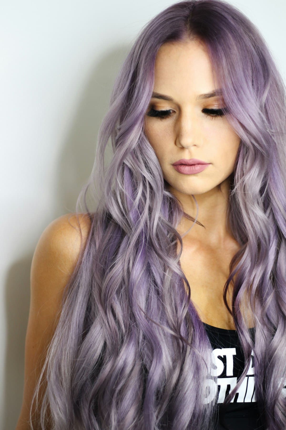 Long lavender-toned dimensional hair color